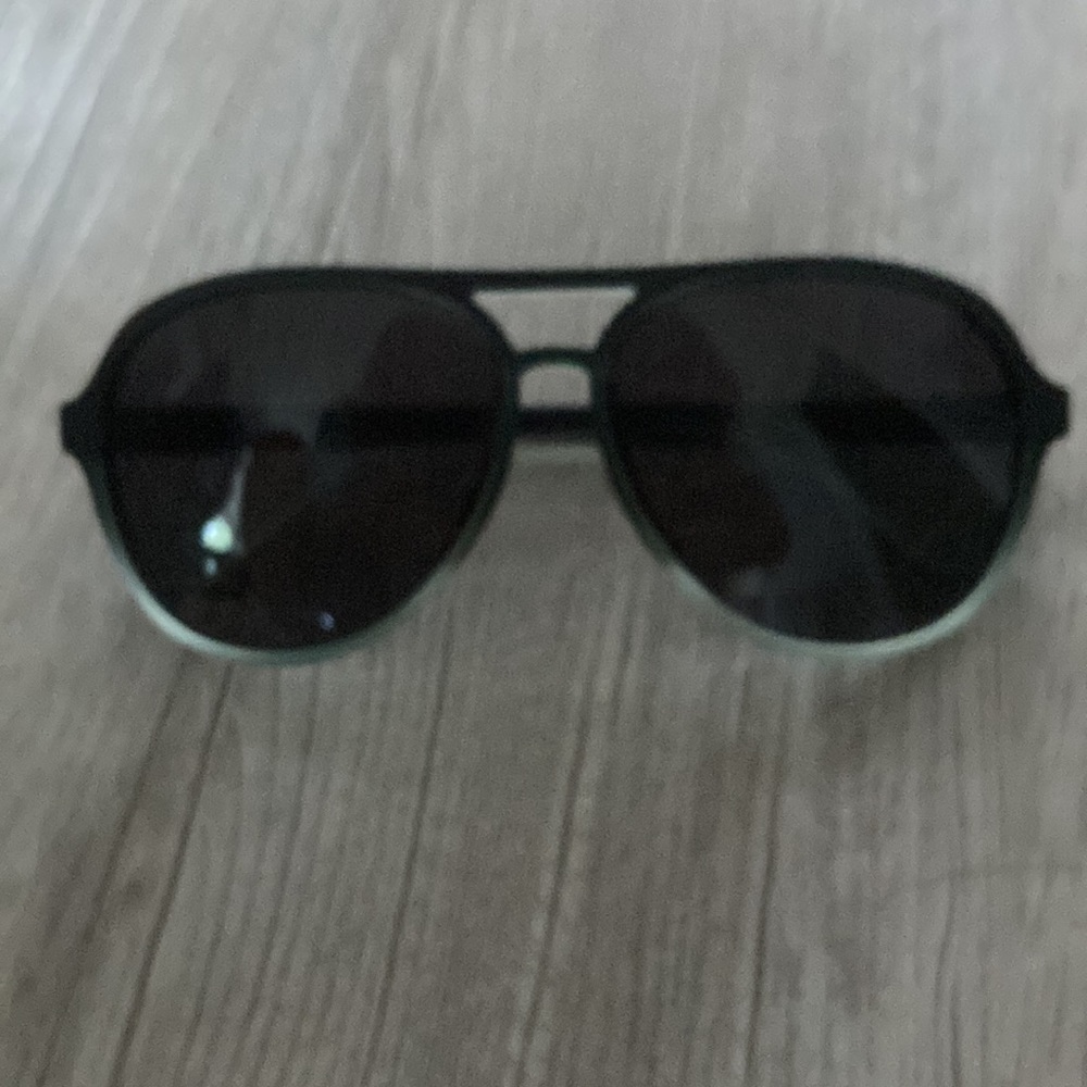 Sunglasses - Picture 3 of 3